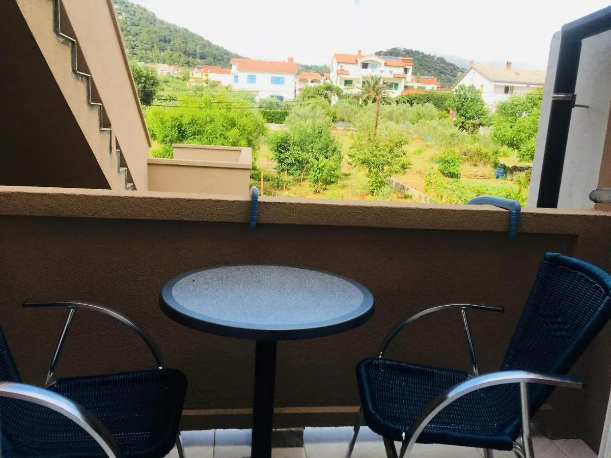 Meduza B&B Barbat na Rabu Bed & Breakfast