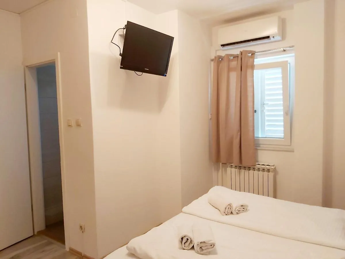 Meduza B&B Barbat na Rabu Bed & Breakfast